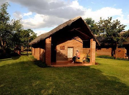 לילונגווה Barefoot Safari Lodge מראה חיצוני תמונה