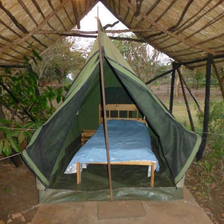 לילונגווה Barefoot Safari Lodge מראה חיצוני תמונה